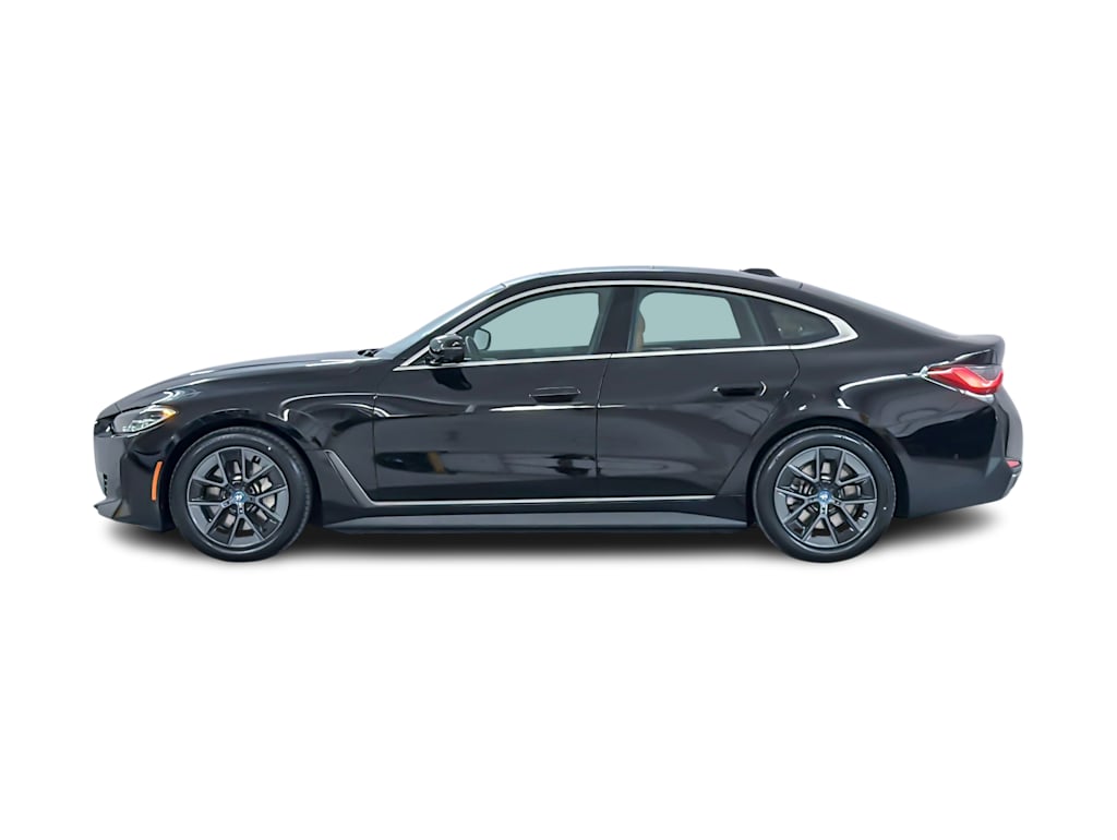 Thumbnail: 2023 BMW i4 - 3