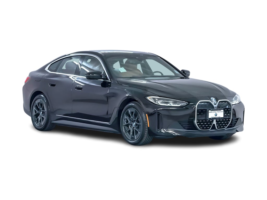 Thumbnail: 2023 BMW i4 - 20