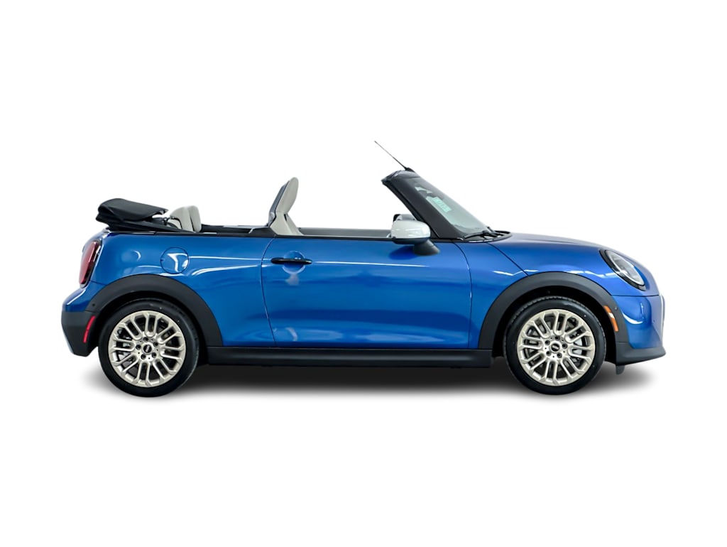 Thumbnail: 2026 MINI Cooper - 16