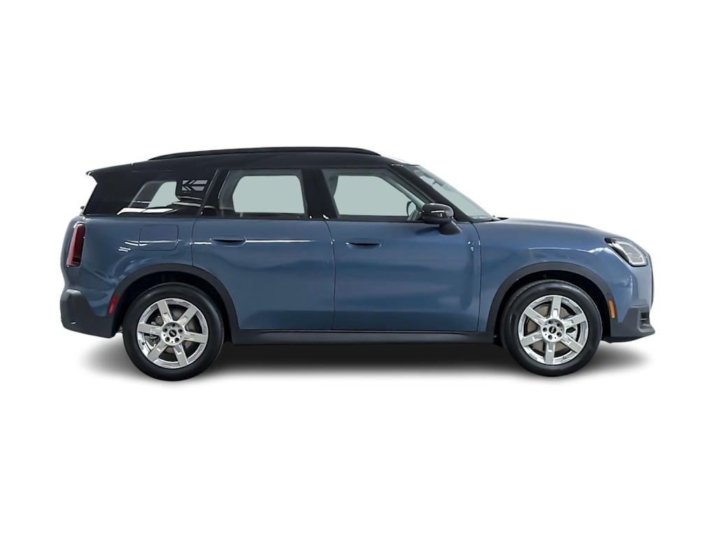 Thumbnail: 2027 MINI Cooper Countryman - 16
