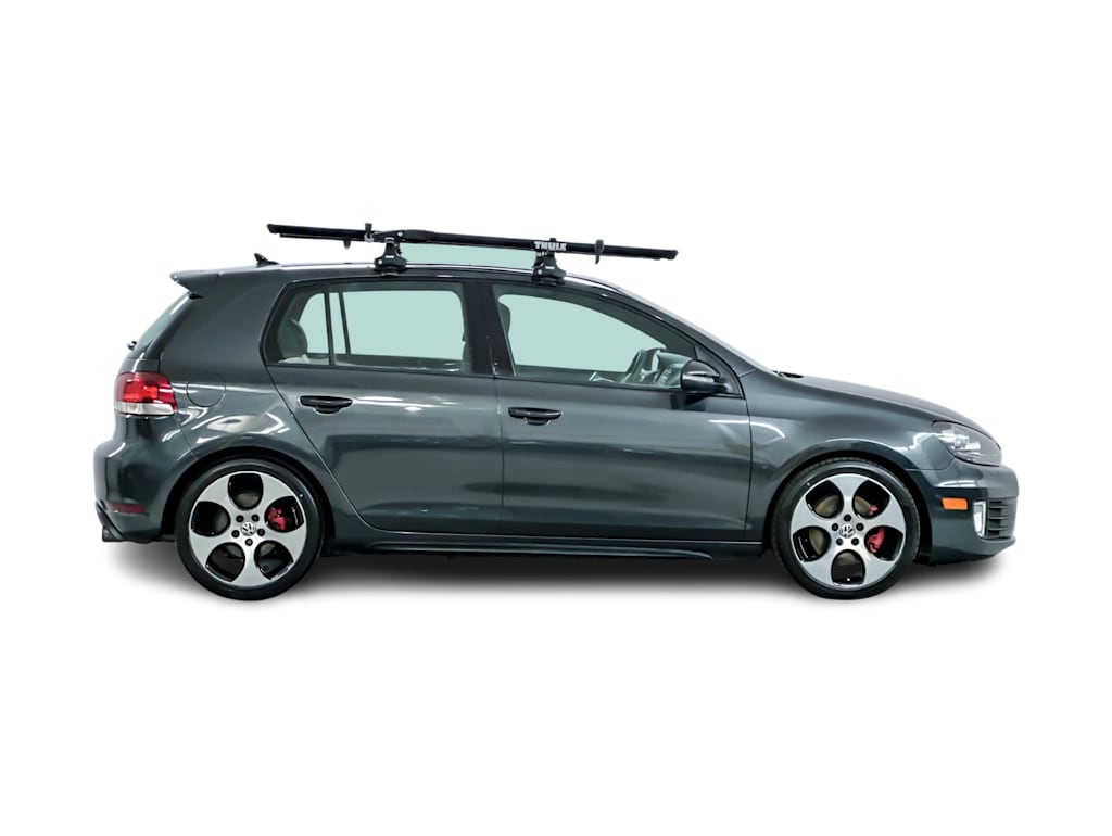 Thumbnail: 2011 Volkswagen Golf - 18