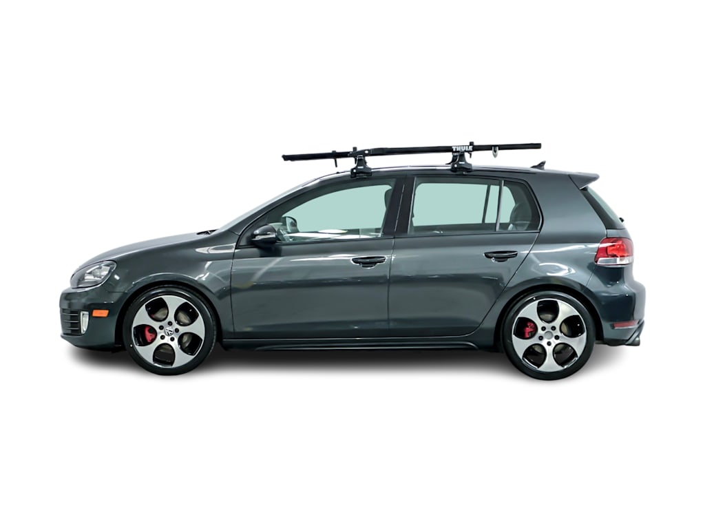 Thumbnail: 2011 Volkswagen Golf - 3