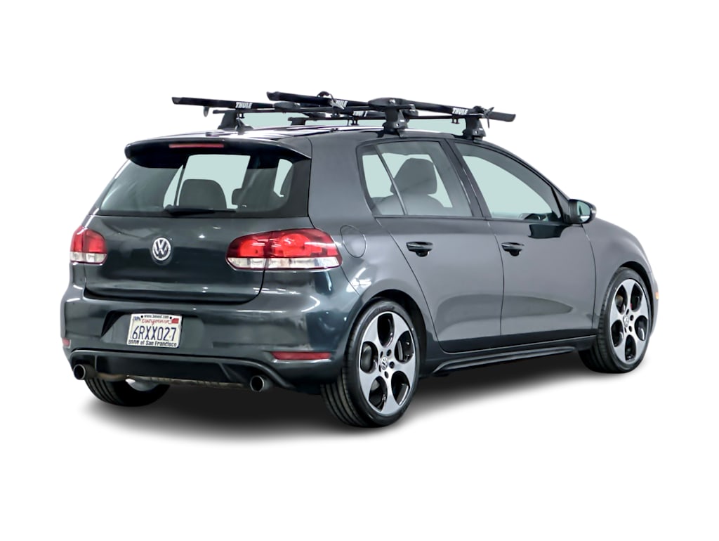 Thumbnail: 2011 Volkswagen Golf - 17