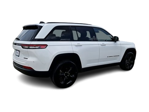 Thumbnail: 2023 Jeep Grand Cherokee - 21