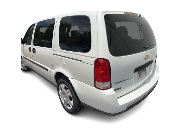 Thumbnail: 2008 Chevrolet Uplander - 3