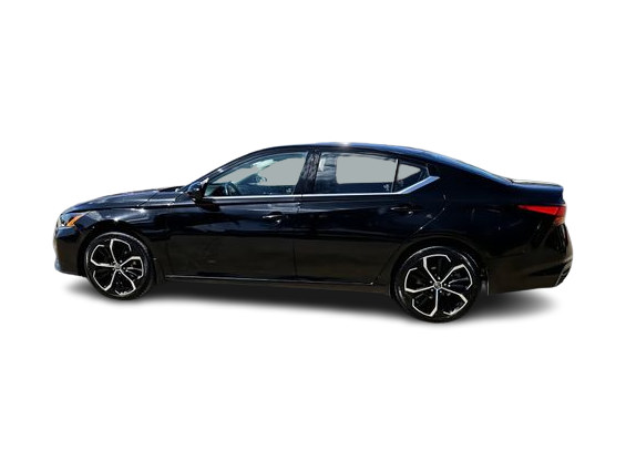 Thumbnail: 2023 Nissan Altima - 3