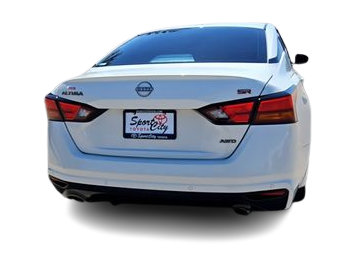 Thumbnail: 2024 Nissan Altima - 20