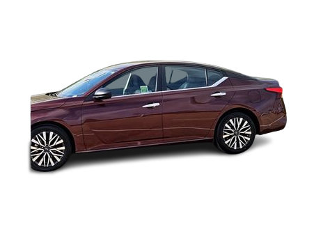 Thumbnail: 2024 Nissan Altima - 3
