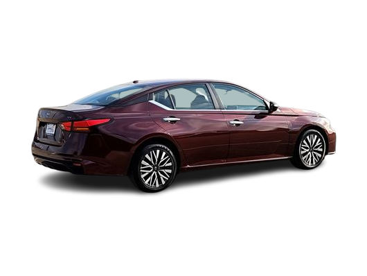 Thumbnail: 2024 Nissan Altima - 21
