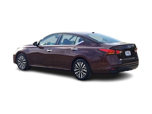 Thumbnail: 2024 Nissan Altima - 19