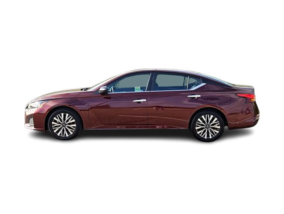 Thumbnail: 2024 Nissan Altima - 18