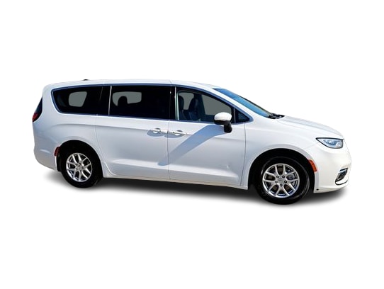 Thumbnail: 2023 Chrysler Pacifica - 22