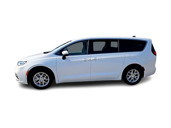 Thumbnail: 2023 Chrysler Pacifica - 3