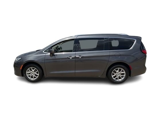 Thumbnail: 2021 Chrysler Pacifica - 4