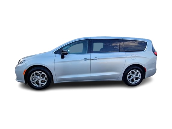 Thumbnail: 2024 Chrysler Pacifica - 3