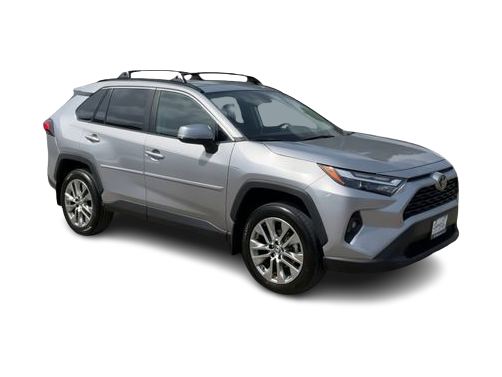 Thumbnail: 2023 Toyota RAV4 - 17