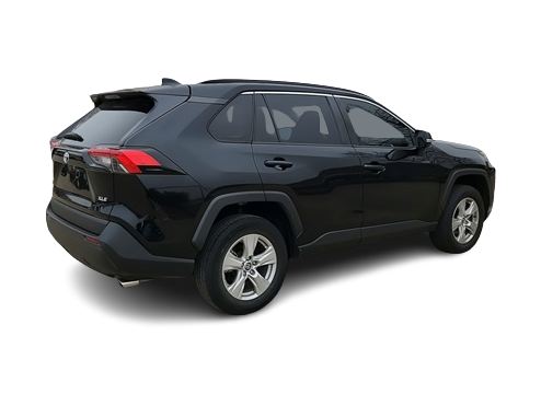 2021 Toyota RAV4 XLE 20