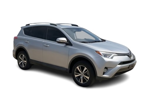 2018 Toyota RAV4 XLE 18