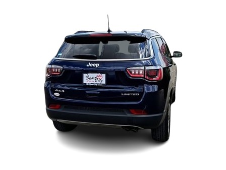 Thumbnail: 2018 Jeep Compass - 21