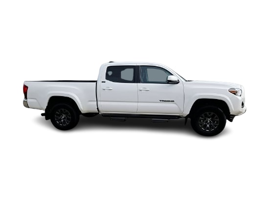 Thumbnail: 2022 Toyota Tacoma - 21