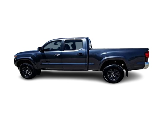 Thumbnail: 2022 Toyota Tacoma - 20
