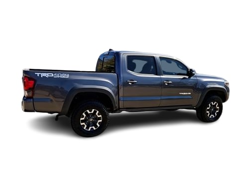 Thumbnail: 2019 Toyota Tacoma - 22