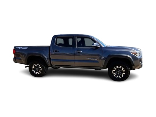 Thumbnail: 2019 Toyota Tacoma - 23