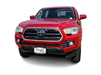 Thumbnail: 2019 Toyota Tacoma - 4