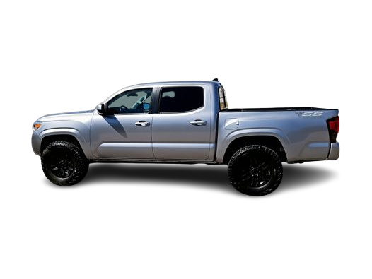 Thumbnail: 2021 Toyota Tacoma - 18
