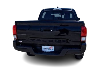 Thumbnail: 2022 Toyota Tacoma - 4