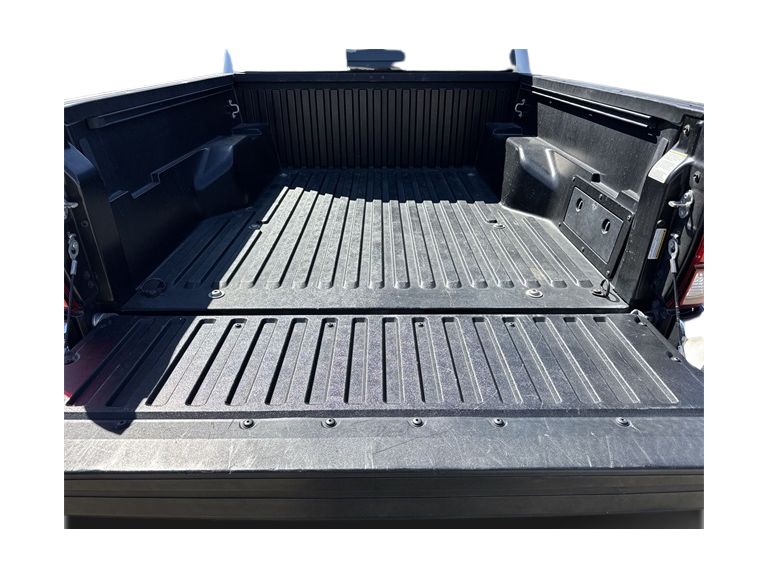 Thumbnail: 2021 Toyota Tacoma - 16