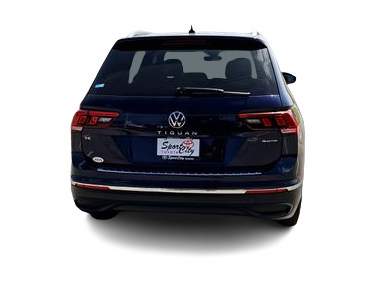 Thumbnail: 2022 Volkswagen Tiguan - 5