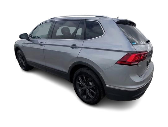 Thumbnail: 2024 Volkswagen Tiguan - 4