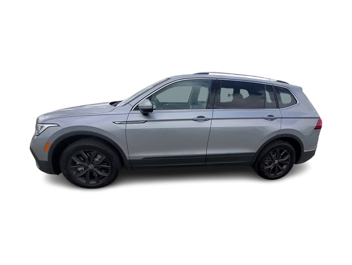 Thumbnail: 2024 Volkswagen Tiguan - 3
