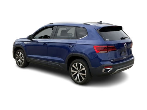 2024 Volkswagen Taos SE 4