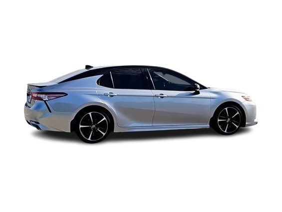 Thumbnail: 2019 Toyota Camry - 21