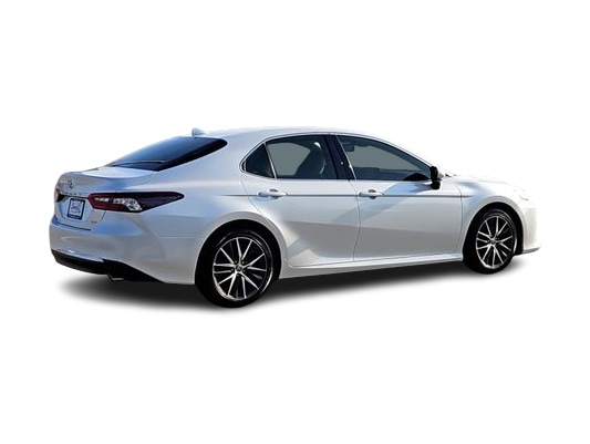 Thumbnail: 2021 Toyota Camry - 21
