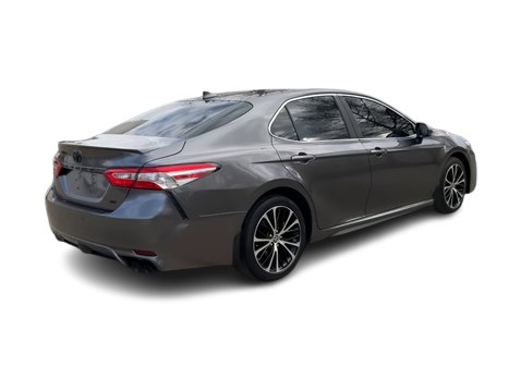 Thumbnail: 2020 Toyota Camry - 21