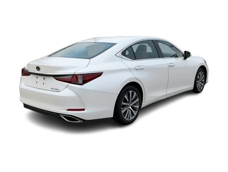 Thumbnail: 2021 Lexus ES - 14