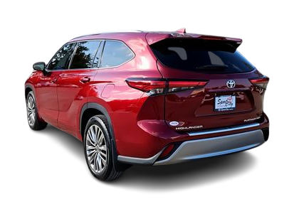 Thumbnail: 2021 Toyota Highlander - 4