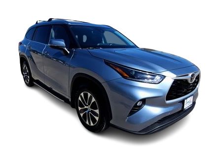 Thumbnail: 2021 Toyota Highlander - 20