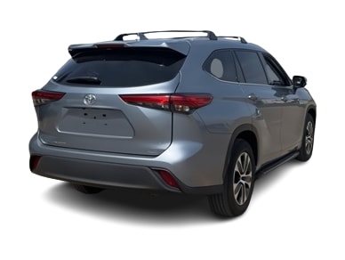 2021 Toyota Highlander XLE 19