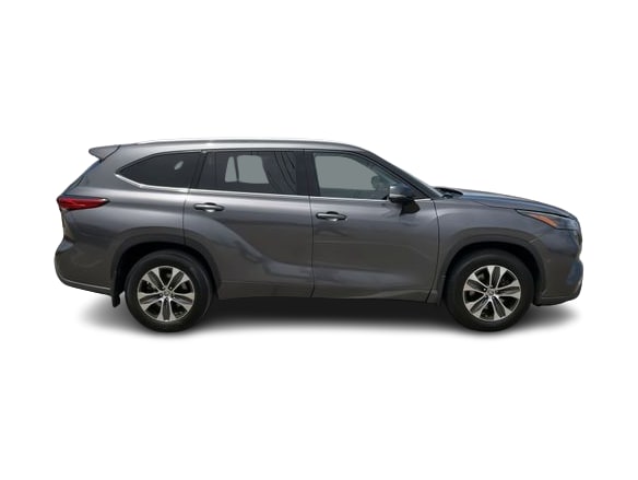 Thumbnail: 2022 Toyota Highlander - 20
