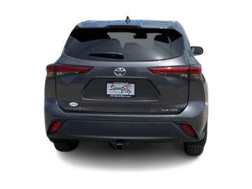 Thumbnail: 2022 Toyota Highlander - 18
