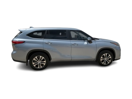 2023 Toyota Highlander XLE 21