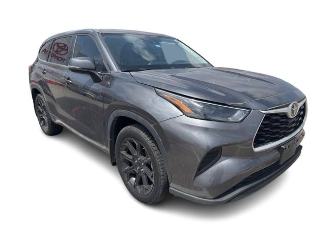 Thumbnail: 2023 Toyota Highlander - 7