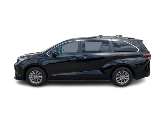 Thumbnail: 2021 Toyota Sienna - 18
