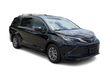 Thumbnail: 2021 Toyota Sienna - 17