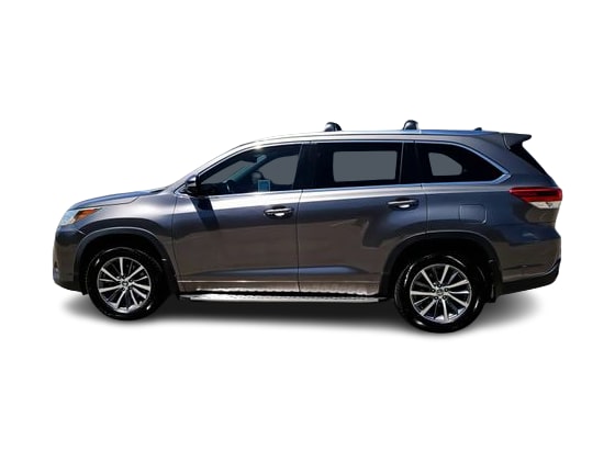 Thumbnail: 2018 Toyota Highlander - 20