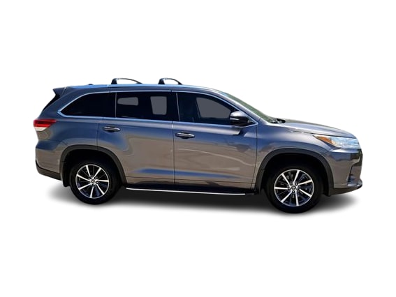Thumbnail: 2018 Toyota Highlander - 23